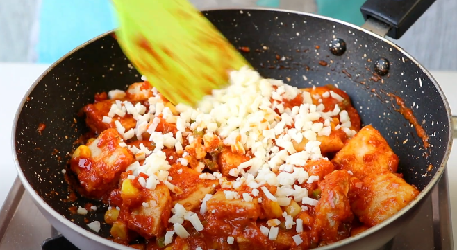 Kulhad Pizza in home